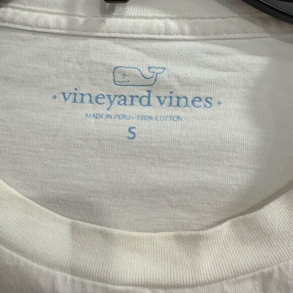Vineyard Vines Festive Whale Long Sleeve - White and Pink - Picture 3 of 7